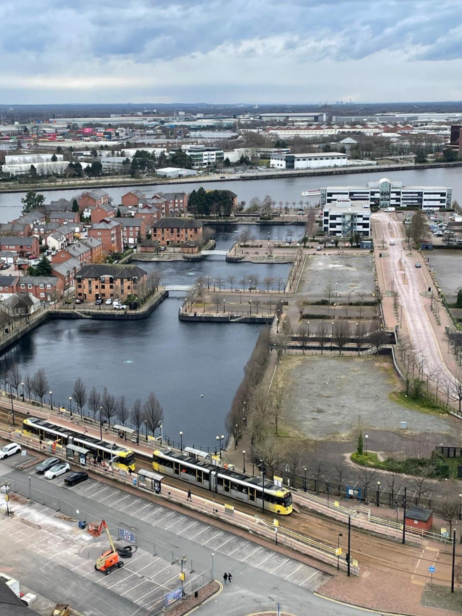 Quayside Penthouse 2 Bedroom Ensuite Near Media City & Manchester United Luaran gambar