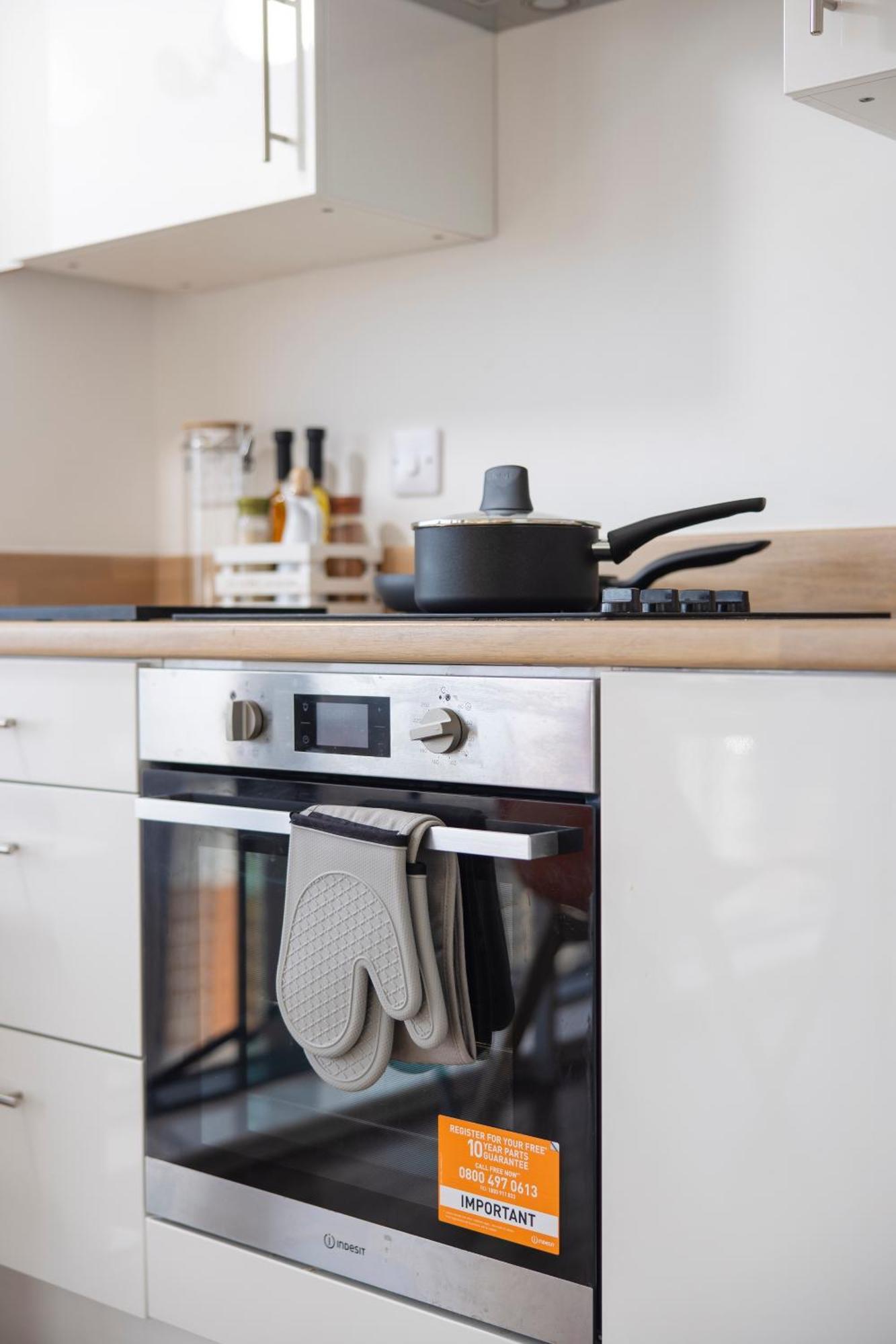 Quayside Penthouse 2 Bedroom Ensuite Near Media City & Manchester United Luaran gambar
