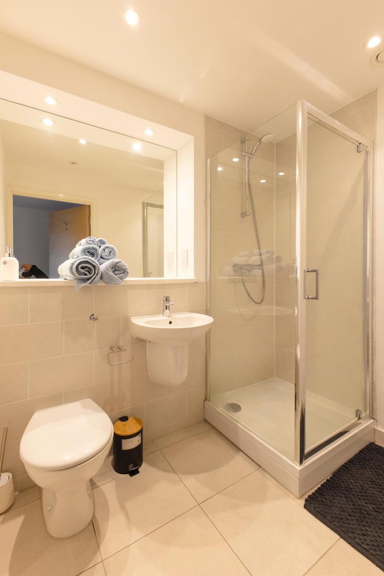 Quayside Penthouse 2 Bedroom Ensuite Near Media City & Manchester United Luaran gambar