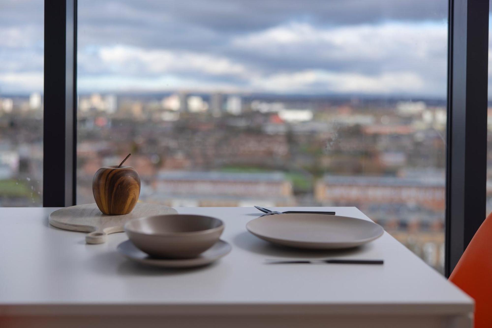 Quayside Penthouse 2 Bedroom Ensuite Near Media City & Manchester United Luaran gambar