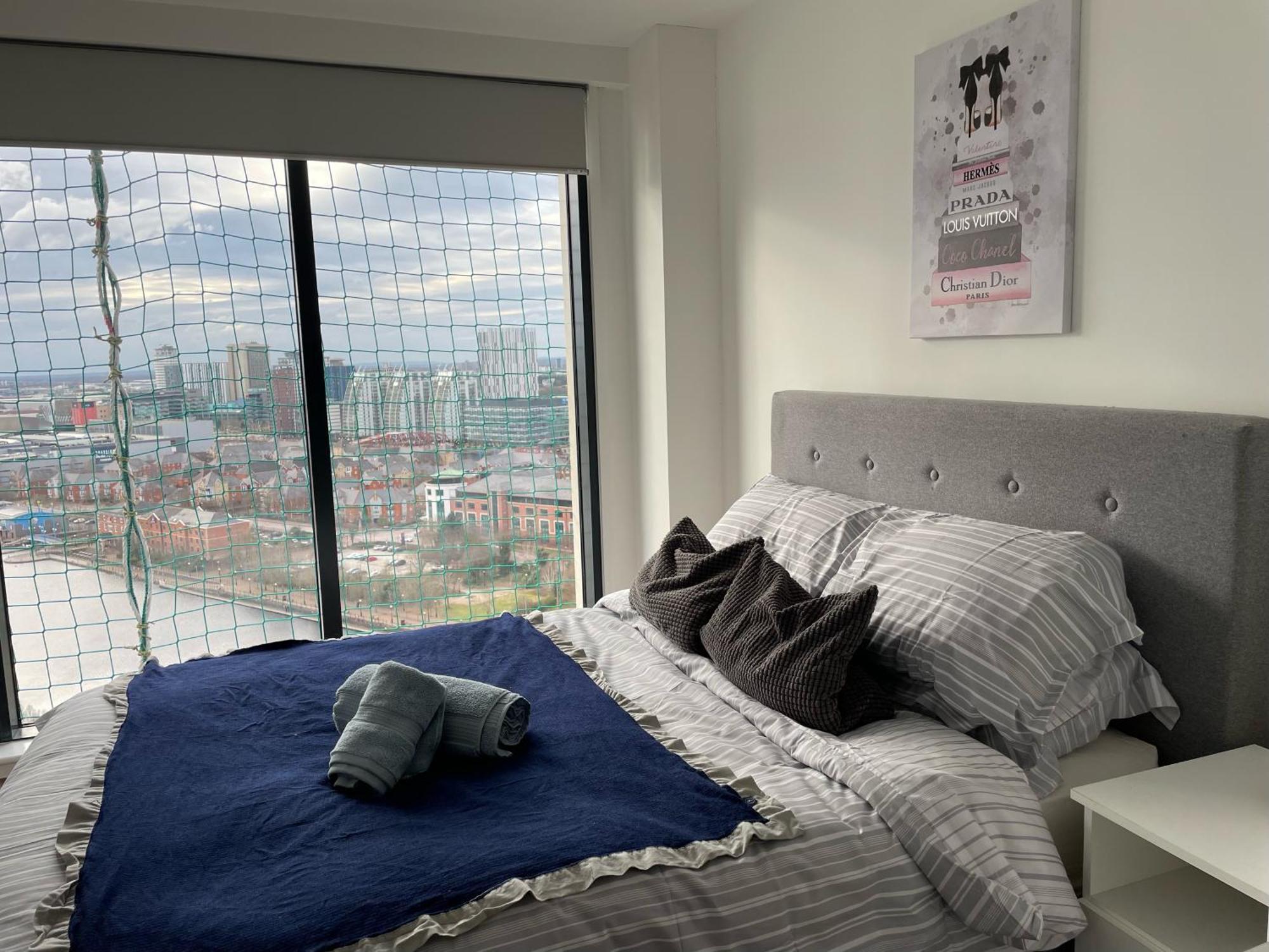 Quayside Penthouse 2 Bedroom Ensuite Near Media City & Manchester United Luaran gambar
